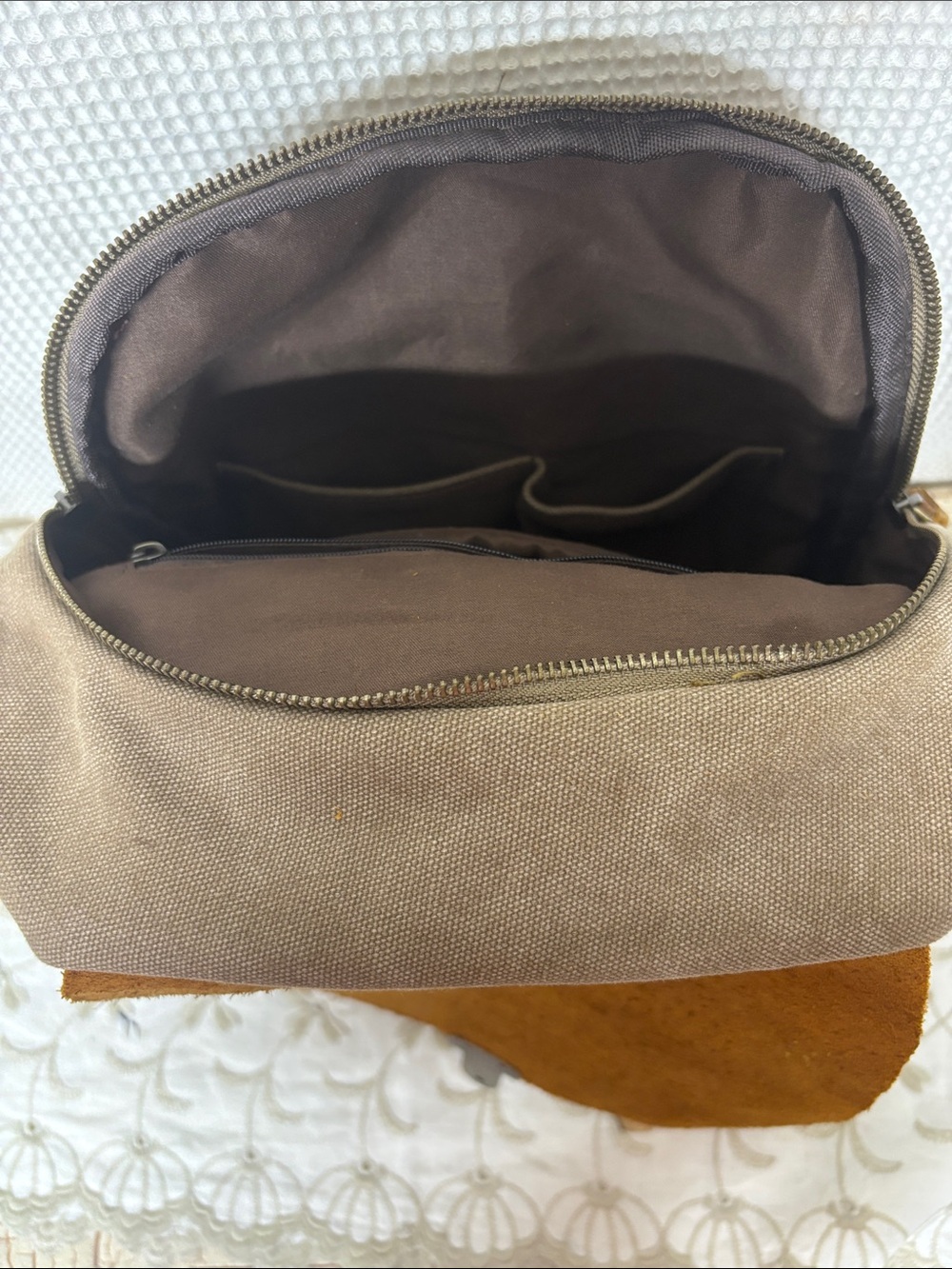 Backpack - Picture 12 of 16